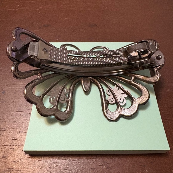 Vintage Style Hair Barrette - Picture 4 of 5